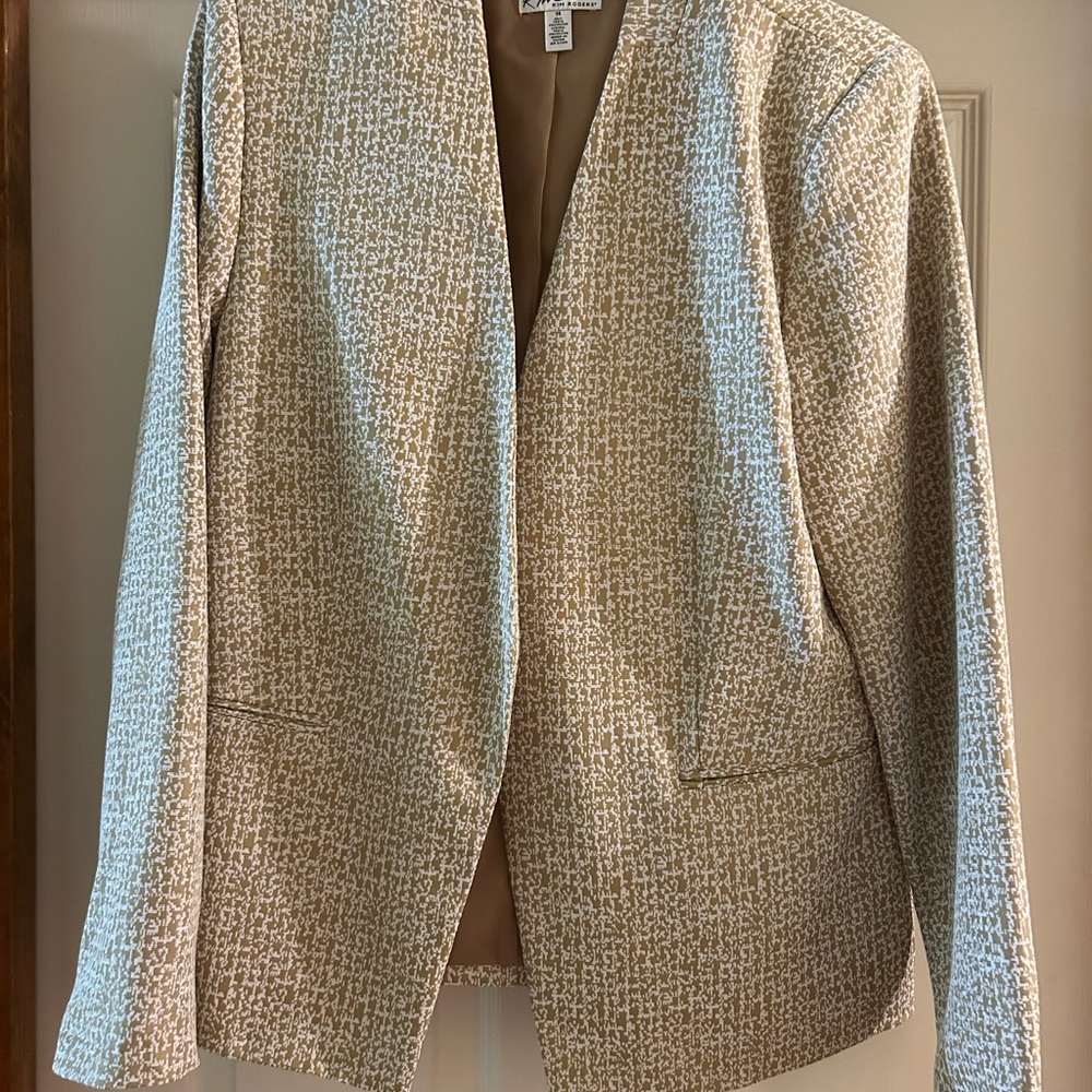 Kim Rogers Tan Blazer Modern Open Front Design